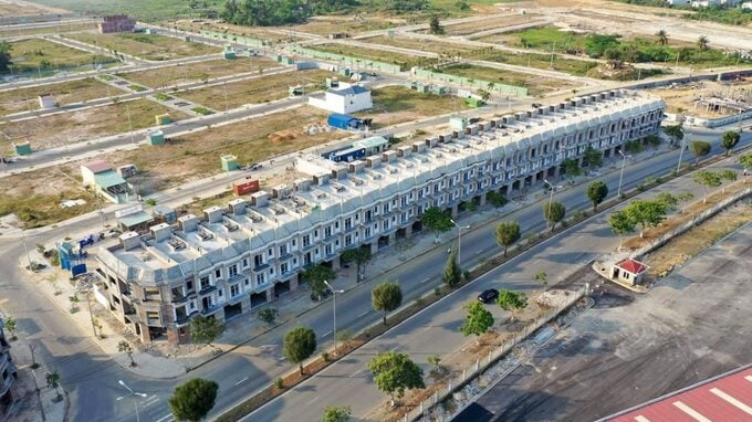 Phân khúc đất nền hiện có giao dịch khá sôi động. Ảnh: Internet Phân khúc đất nền hiện có giao dịch khá sôi động. Ảnh: Internet
