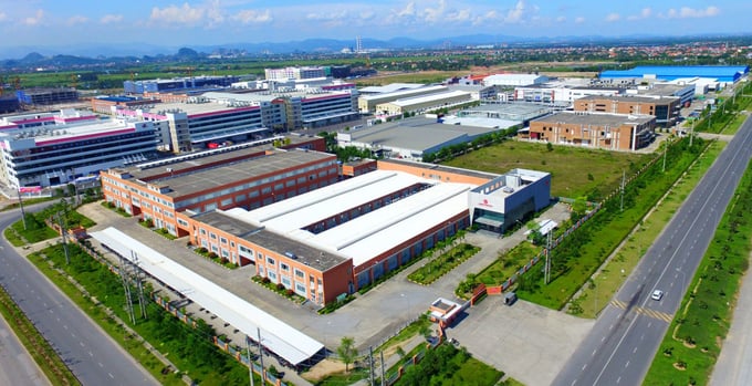 Cần có phương án giải phóng mặt bằng, hỗ trợ tái định cư khi mở rộng cụm công nghiệp. Ảnh: Internet Cần có phương án giải phóng mặt bằng, hỗ trợ tái định cư khi mở rộng cụm công nghiệp. Ảnh: Internet 