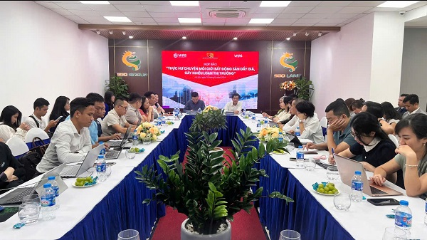 Họp báo “Thực hư chuyện môi giới bất động sản (BĐS) đẩy giá, gây nhiễu loạn thị trường. Họp báo “Thực hư chuyện môi giới bất động sản (BĐS) đẩy giá, gây nhiễu loạn thị trường".