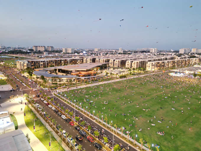 Giá trị sống của The Global City được minh chứng rõ nét bằng loạt động thái đầu tư tiện ích và tiến độ chuẩn chỉnh mà Masterise Homes đã đang kiến tạo thời gian qua Giá trị sống của The Global City được minh chứng rõ nét bằng loạt động thái đầu tư tiện ích và tiến độ chuẩn chỉnh mà Masterise Homes đã đang kiến tạo thời gian qua