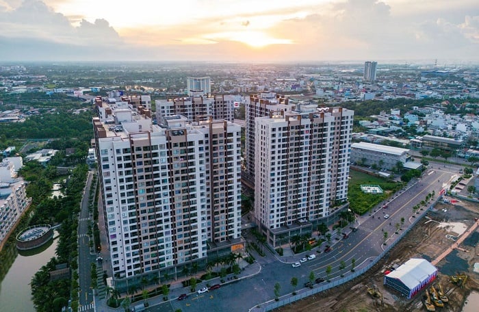 Một mặt bằng giá mới được thiết lập ở tất cả các phân khúc. Một mặt bằng giá mới được thiết lập ở tất cả các phân khúc.