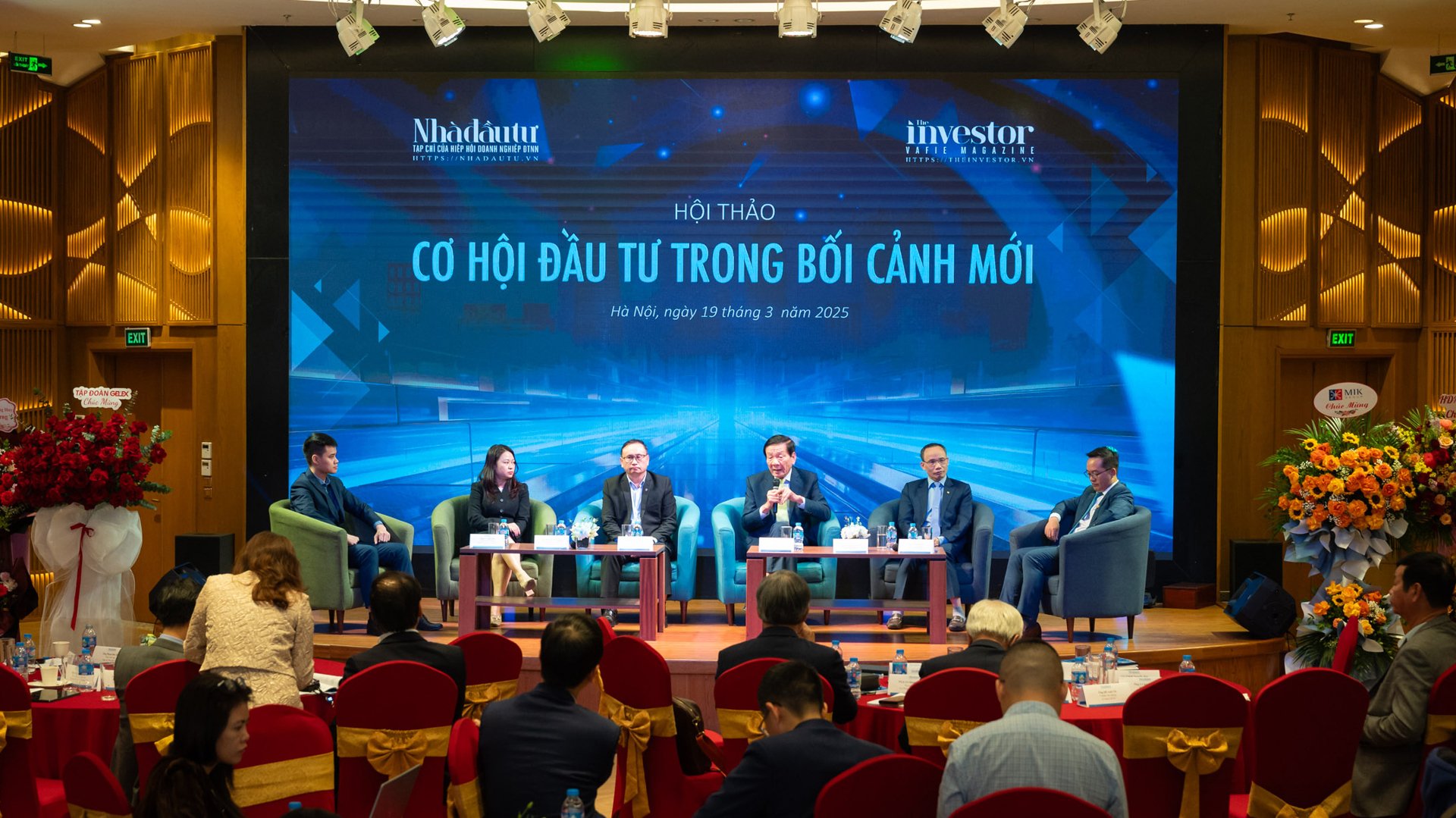 Hội thảo: Cơ hội đầu tư trong bối cảnh mới, do Tạp chí Nhà Đầu tư tổ chức ngày 19/3. Hội thảo: "Cơ hội đầu tư trong bối cảnh mới", do Tạp chí Nhà Đầu tư tổ chức ngày 19/3. 