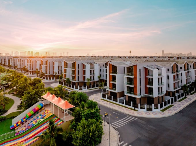 Với hạ tầng không ngừng được đầu tư, tứ lập Ánh Dương hứa hẹn khả năng tăng giá mạnh trong thời gian tới Với hạ tầng không ngừng được đầu tư, tứ lập Ánh Dương hứa hẹn khả năng tăng giá mạnh trong thời gian tới