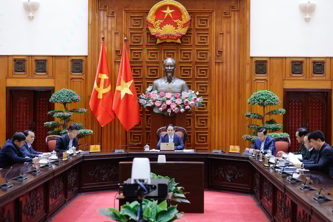 Thủ tướng chủ trì cuộc họp - Ảnh: VGP Thủ tướng chủ trì cuộc họp - Ảnh: VGP