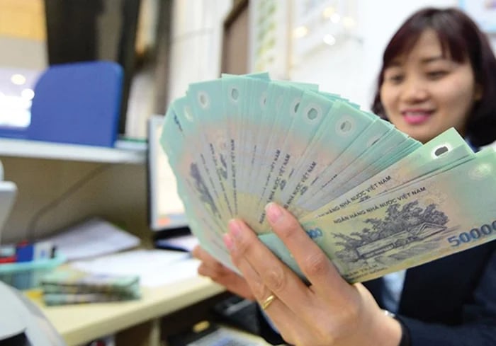 Ngân hàng nào chịu chi nhất cho nhân viên trong quý I? - Ảnh 1 Ngân hàng nào chịu chi nhất cho nhân viên trong quý I? - Ảnh 1