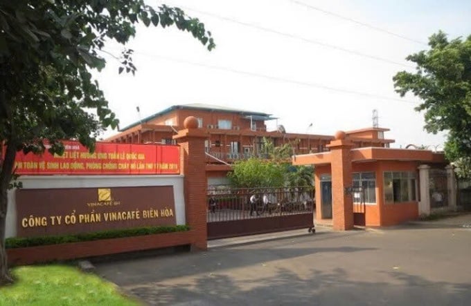 Công ty Cổ phần Vinacafé Biên Hòa bị phạt số tiền 320 triệu đồng và đình chỉ hoạt động của nguồn phát sinh chất thải của cơ sở trong thời hạn 4,5 tháng Công ty Cổ phần Vinacafé Biên Hòa bị phạt số tiền 320 triệu đồng và đình chỉ hoạt động của nguồn phát sinh chất thải của cơ sở trong thời hạn 4,5 tháng