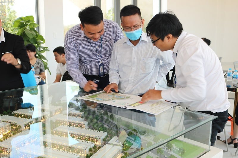 Đề xuất đánh thuế 20% trên lãi chuyển nhượng bất động sản là một thay đổi lớn, có thể mang lại những tác động đáng kể đến thị trường bất động sản và nguồn thu ngân sách Đề xuất đánh thuế 20% trên lãi chuyển nhượng bất động sản là một thay đổi lớn, có thể mang lại những tác động đáng kể đến thị trường bất động sản và nguồn thu ngân sách
