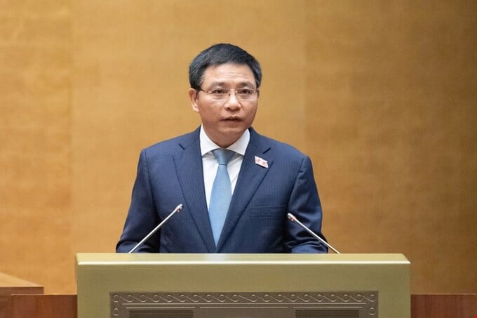 Bộ trưởng Bộ Tài chính Nguyễn Văn Thắng trình Báo cá Dự án Nghị quyết của Quốc hội về miễn thuế sử dụng đất nông nghiệp. Bộ trưởng Bộ Tài chính Nguyễn Văn Thắng trình Báo cá Dự án Nghị quyết của Quốc hội về miễn thuế sử dụng đất nông nghiệp.