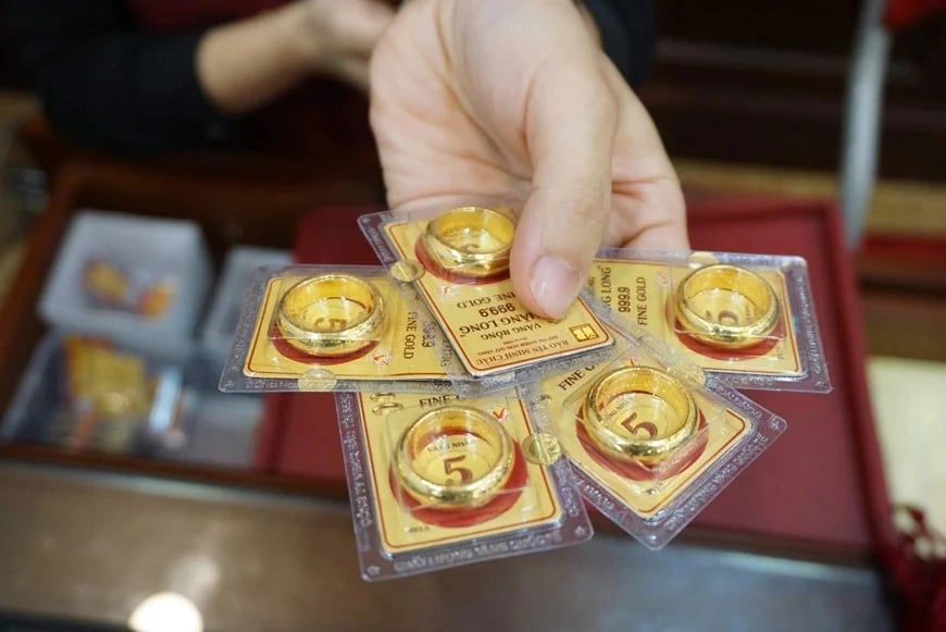 Giá vàng 'lao dốc' gần 3 triệu đồng khi căng thẳng thương mại hạ nhiệt - Ảnh 1 Giá vàng 'lao dốc' gần 3 triệu đồng khi căng thẳng thương mại hạ nhiệt - Ảnh 1