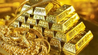 Giá vàng có thể xuống mốc 100 triệu đồng/lượng? - Ảnh 3 Giá vàng có thể xuống mốc 100 triệu đồng/lượng? - Ảnh 3