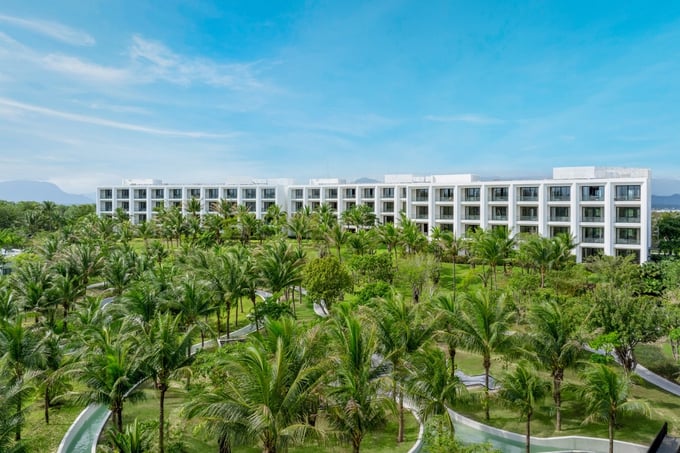 JW Marriott Cam Ranh Bay Resort & Spa do SonKim Land phát triển. JW Marriott Cam Ranh Bay Resort & Spa do SonKim Land phát triển.