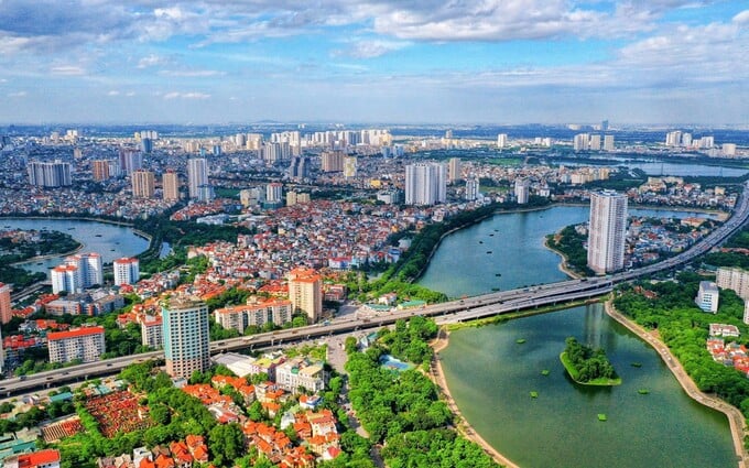 Bộ Xây dựng cho rằng, giá bất động sản vẫn đang tiếp tục đi lên. Đặc biệt, sau thông tin sáp nhập, một số địa phương đã xuất hiện tình trạng tăng giá cục bộ. Ảnh: VGP Bộ Xây dựng cho rằng, giá bất động sản vẫn đang tiếp tục đi lên. Đặc biệt, sau thông tin sáp nhập, một số địa phương đã xuất hiện tình trạng tăng giá cục bộ. Ảnh: VGP