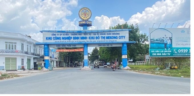 Công ty Cổ phần TV-TM–DV Địa Ốc Hoàng Quân Mê Kông (MST: 1500419591, địa chỉ tại Lô B5 KDC Bình Minh, ấp Mỹ Lợi, Xã Mỹ Hòa, Thị xã Bình Minh, Vĩnh Long) nợ thuế hơn 4,5 tỷ đồng. Công ty Cổ phần TV-TM–DV Địa Ốc Hoàng Quân Mê Kông (MST: 1500419591, địa chỉ tại Lô B5 KDC Bình Minh, ấp Mỹ Lợi, Xã Mỹ Hòa, Thị xã Bình Minh, Vĩnh Long) nợ thuế hơn 4,5 tỷ đồng.