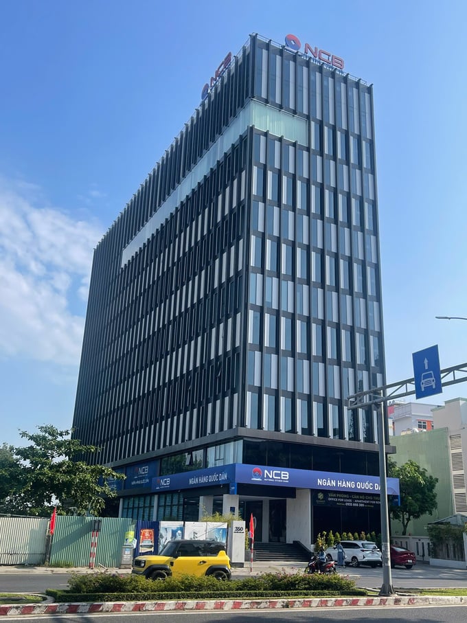 Tòa nhà Summit Building nằm trên đường Nguyễn Văn Linh, Tp Đà Nẵng Tòa nhà Summit Building nằm trên đường Nguyễn Văn Linh, Tp Đà Nẵng