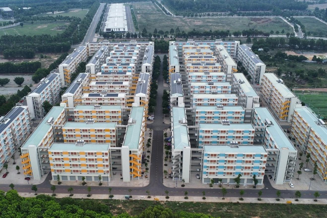'Thu nhập trên dưới 10 triệu đồng/tháng vẫn khó mua NƠXH' - Ảnh 1 'Thu nhập trên dưới 10 triệu đồng/tháng vẫn khó mua NƠXH' - Ảnh 1