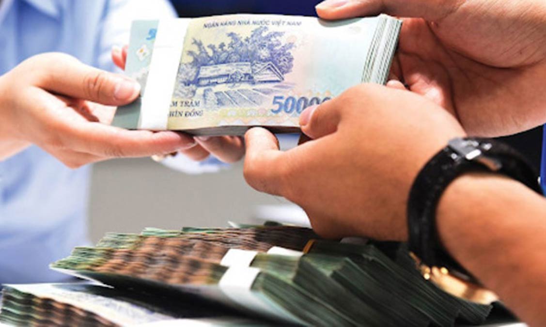 Lãi suất cho vay hạ thấp, ngân hàng kích cầu tín dụng - Ảnh 1 Lãi suất cho vay hạ thấp, ngân hàng kích cầu tín dụng - Ảnh 1