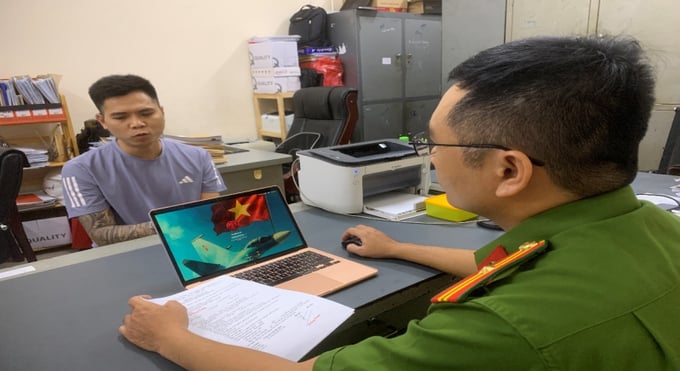 Nguyễn Quốc Hùng, cầm đầu đường dây lừa đảo bằng giao dịch tiền ảo - Ảnh: Công an cung cấp Nguyễn Quốc Hùng, cầm đầu đường dây lừa đảo bằng giao dịch tiền ảo - Ảnh: Công an cung cấp