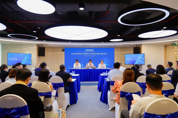 Tasco vừa tổ chức Đại hội cổ đông thường niên năm 2025 tại Hà Nội. Tasco vừa tổ chức Đại hội cổ đông thường niên năm 2025 tại Hà Nội.