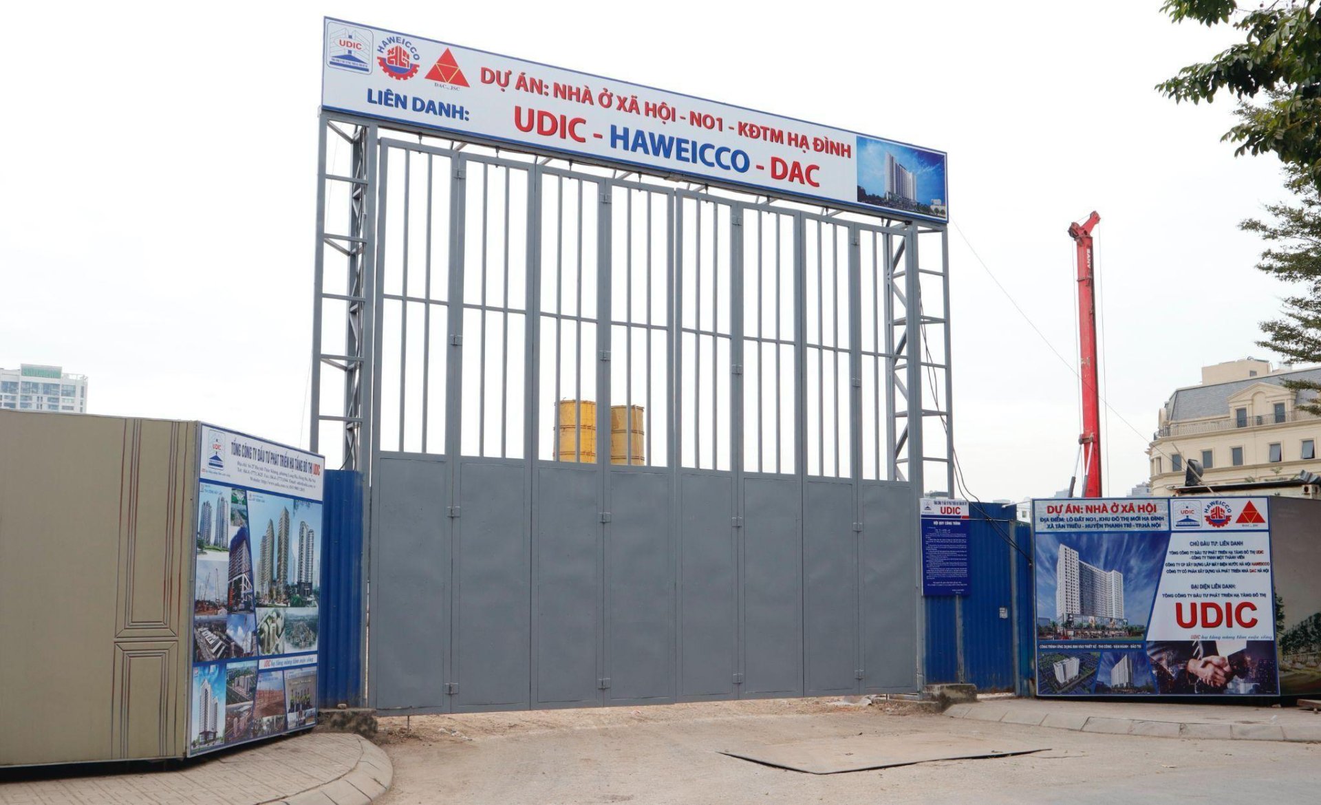 Dự án nhà ở xã hội Hạ Đình sau khi điều chỉnh quy hoạch có mật độ xây dựng 40%, tầng cao công trình 5 - 25 tầng + 1 tầng hầm, quy mô dân số 1.230 người với 440 căn hộ. Dự án nhà ở xã hội Hạ Đình sau khi điều chỉnh quy hoạch có mật độ xây dựng 40%, tầng cao công trình 5 - 25 tầng + 1 tầng hầm, quy mô dân số 1.230 người với 440 căn hộ.