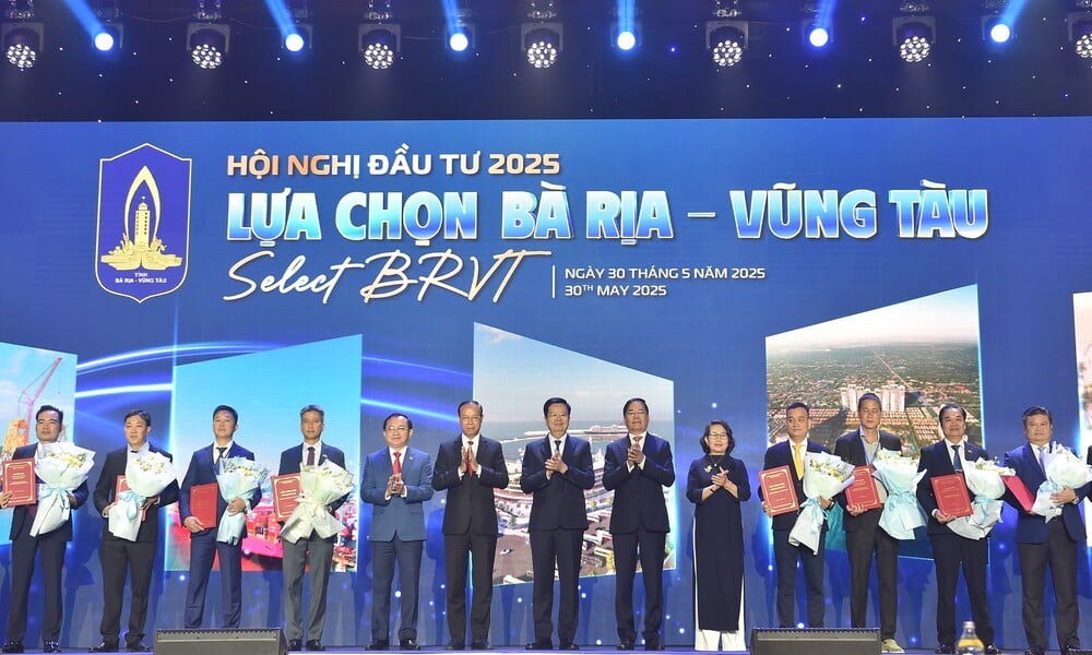 Bà Rịa- Vũng Tàu hút nguồn vốn đầu tư hơn 4 tỷ USD - Ảnh 1 Bà Rịa- Vũng Tàu hút nguồn vốn đầu tư hơn 4 tỷ USD - Ảnh 1