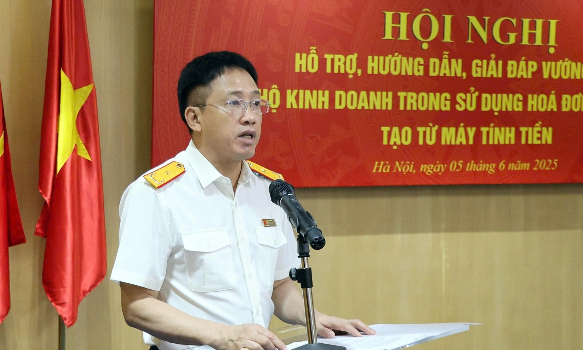 Ông Mai Sơn, Phó Cục trưởng Cục thuế Ông Mai Sơn, Phó Cục trưởng Cục thuế 