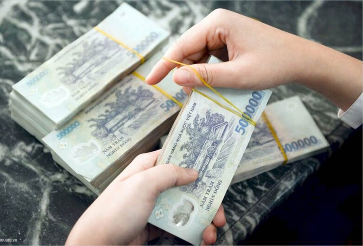 Ngân hàng hạ giá hơn 35 tỷ khoản nợ của đại gia dược sau 1 tháng - Ảnh 1 Ngân hàng hạ giá hơn 35 tỷ khoản nợ của đại gia dược sau 1 tháng - Ảnh 1