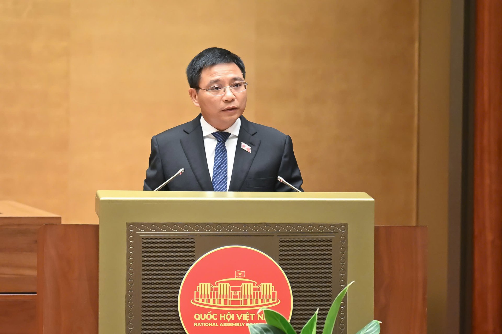 Bộ trưởng Bộ Tài chính Nguyễn Văn Thắng. Bộ trưởng Bộ Tài chính Nguyễn Văn Thắng.