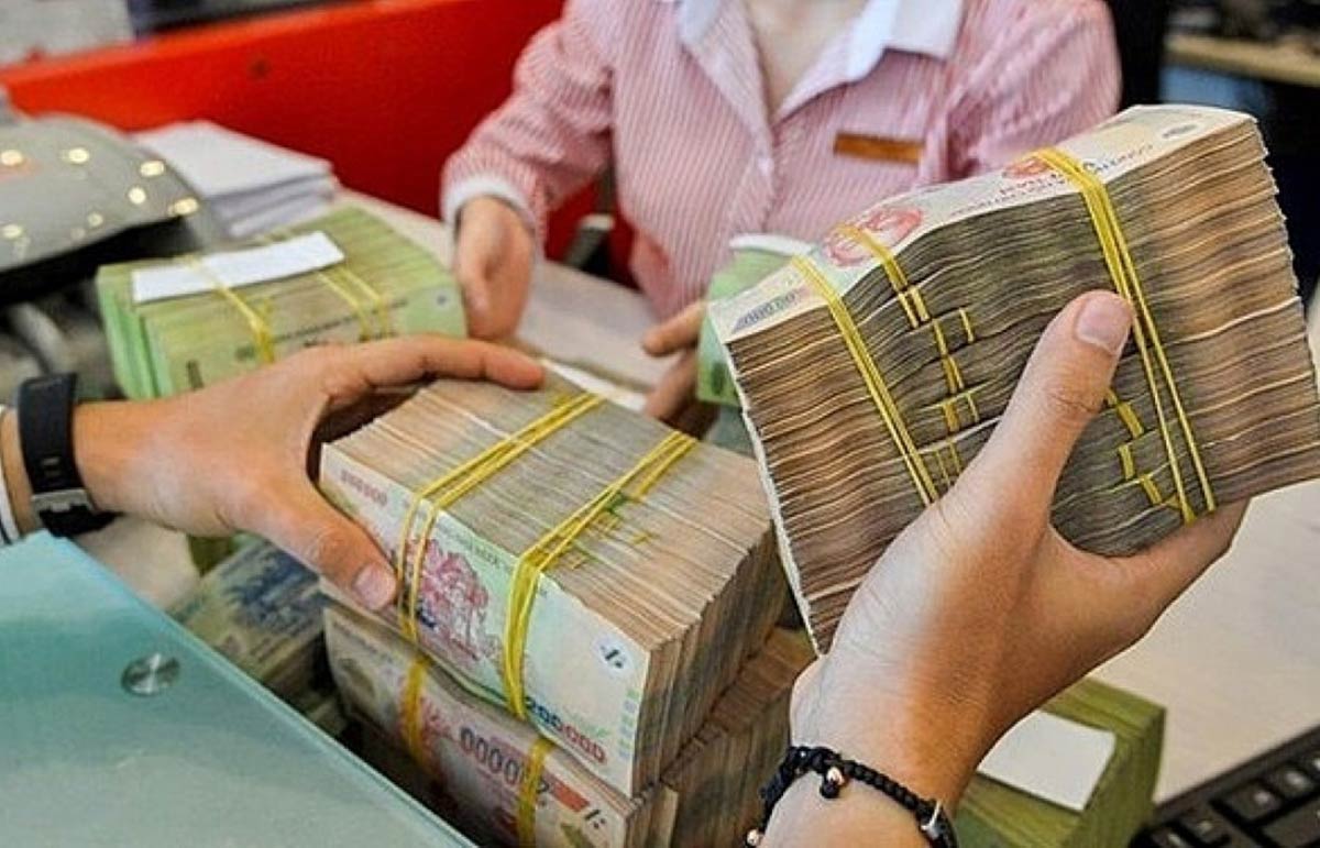 Ngân hàng tung loạt gói vay ưu đãi, lãi suất thấp nhất chỉ 2,75% - Ảnh 2 Ngân hàng tung loạt gói vay ưu đãi, lãi suất thấp nhất chỉ 2,75% - Ảnh 2