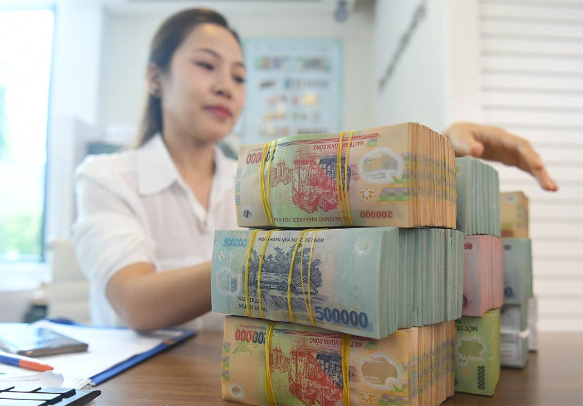 Nợ xấu ngân hàng tăng: Những rủi ro mới khiến áp lực ngày càng lớn - Ảnh 2 Nợ xấu ngân hàng tăng: Những rủi ro mới khiến áp lực ngày càng lớn - Ảnh 2