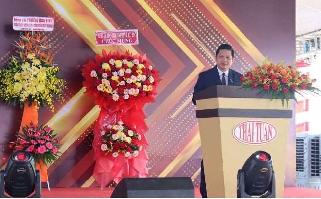 Chủ tịch Tập đoàn Thái Tuấn Trần Hoài Nam bị cưỡng chế trích tài khoản ngân hàng do nợ thuế hơn 3,5 tỷ đồng. Chủ tịch Tập đoàn Thái Tuấn Trần Hoài Nam bị cưỡng chế trích tài khoản ngân hàng do nợ thuế hơn 3,5 tỷ đồng. 