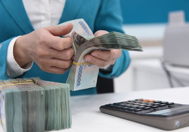 Loạt doanh nghiệp chốt quyền trả cổ tức. Loạt doanh nghiệp chốt quyền trả cổ tức.