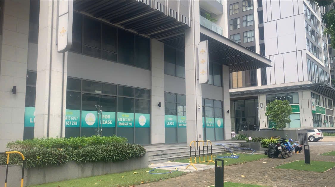 'Phố nhà giàu' Phú Mỹ Hưng đìu hiu, treo biển cho thuê dài ngày vẫn vắng khách - Ảnh 7 'Phố nhà giàu' Phú Mỹ Hưng đìu hiu, treo biển cho thuê dài ngày vẫn vắng khách - Ảnh 7