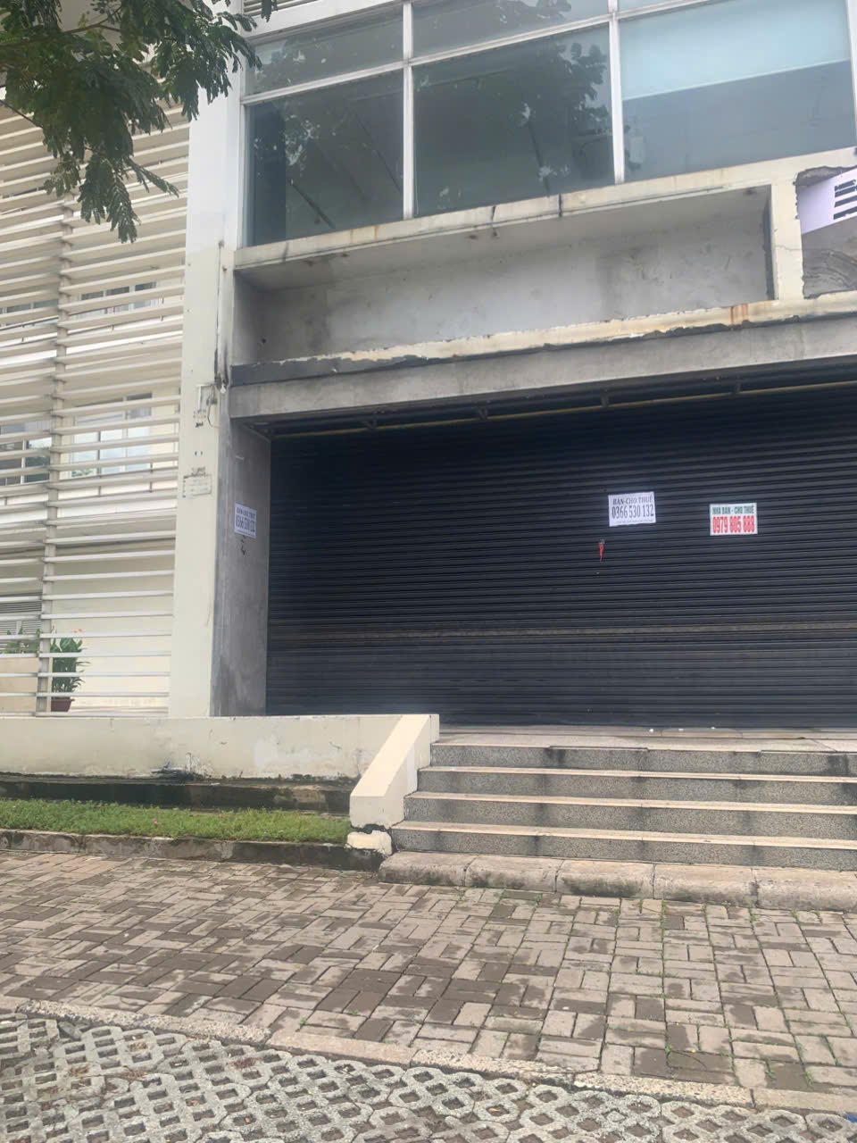 'Phố nhà giàu' Phú Mỹ Hưng đìu hiu, treo biển cho thuê dài ngày vẫn vắng khách - Ảnh 2 'Phố nhà giàu' Phú Mỹ Hưng đìu hiu, treo biển cho thuê dài ngày vẫn vắng khách - Ảnh 2