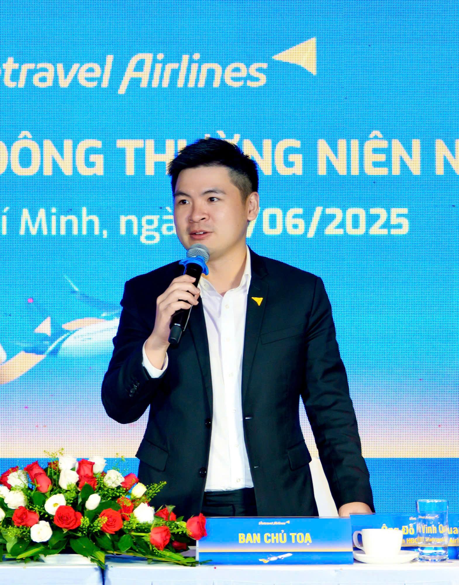 Ông Đỗ Vinh Quang - Chủ tịch HĐQT Vietravel Airlines. Ông Đỗ Vinh Quang - Chủ tịch HĐQT Vietravel Airlines.