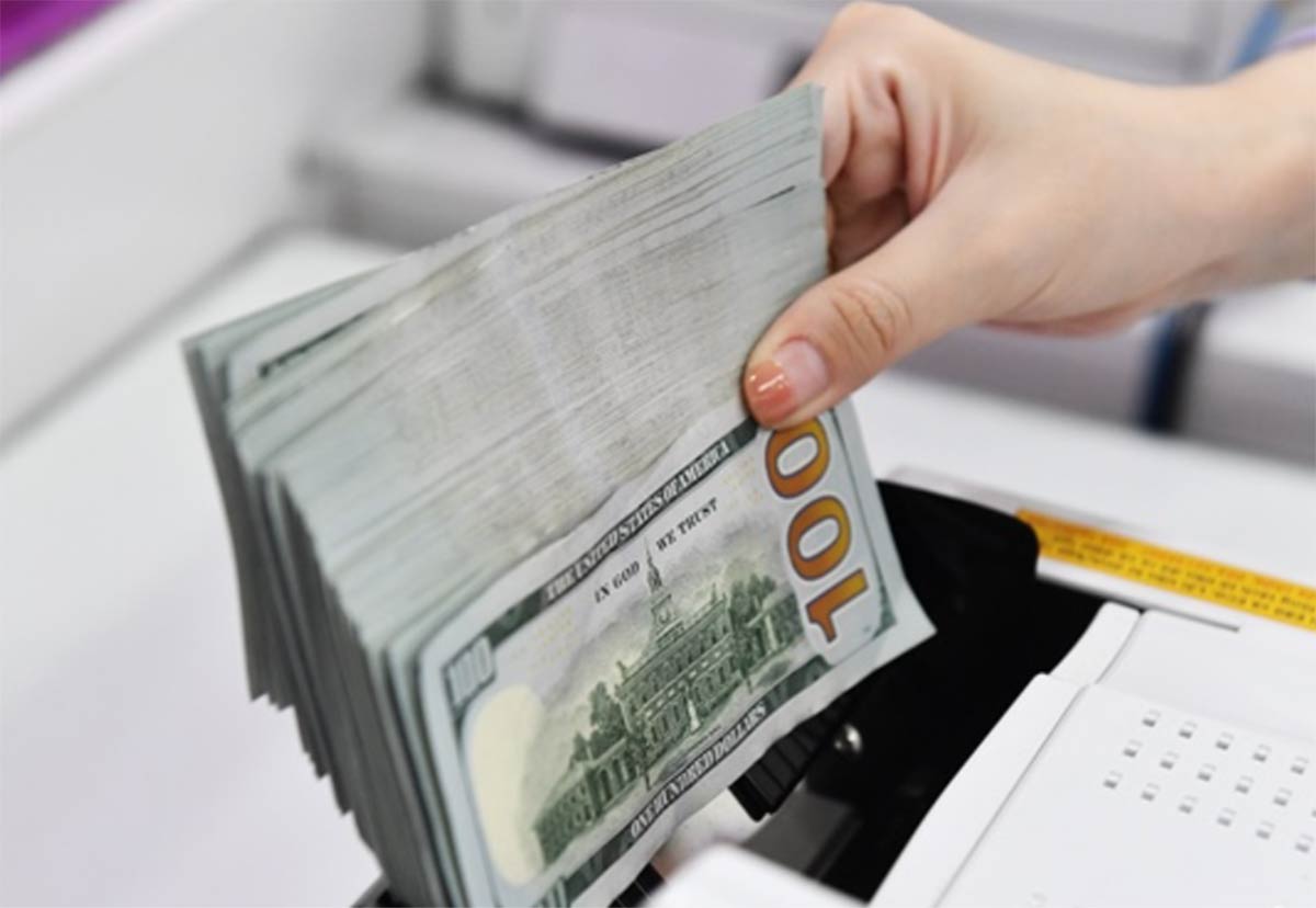 Giá USD ngân hàng lên đỉnh cao mới, vượt 26.300 đồng - Ảnh 1 Giá USD ngân hàng lên đỉnh cao mới, vượt 26.300 đồng - Ảnh 1