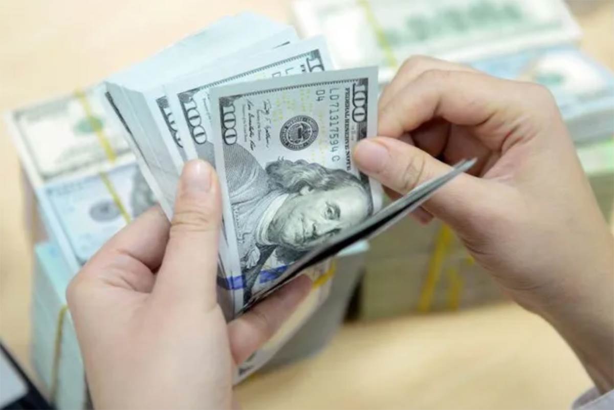 Tỷ giá USD/VND tăng cao bất thường, chờ tín hiệu sớm bình ổn - Ảnh 1 Tỷ giá USD/VND tăng cao bất thường, chờ tín hiệu sớm bình ổn - Ảnh 1