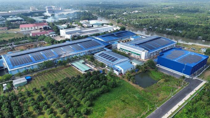 Chiến lược kinh doanh hiệu quả và sự quản trị sáng suốt của ban lãnh đạo Chiến lược kinh doanh hiệu quả và sự quản trị sáng suốt của ban lãnh đạo