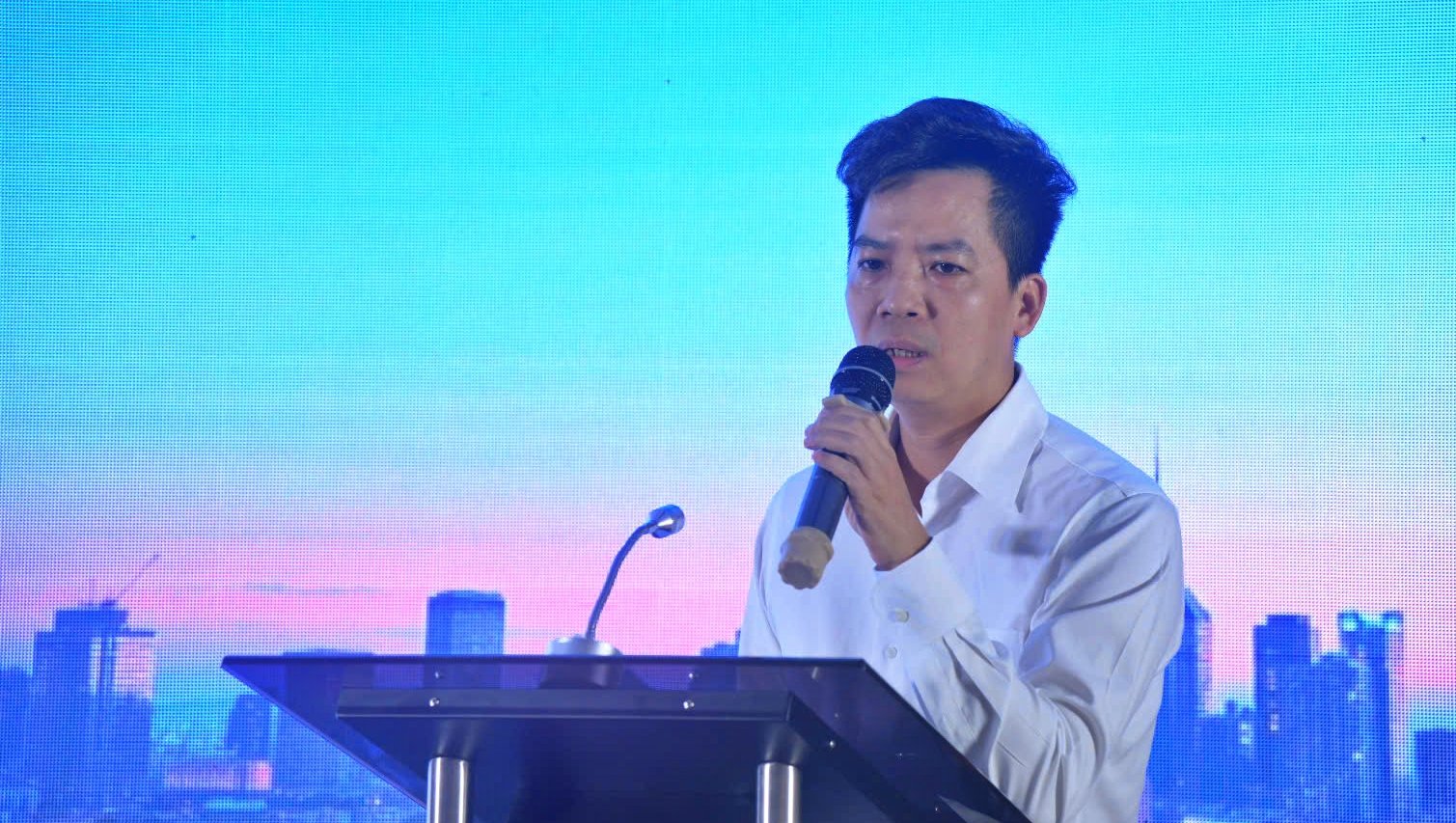 Ông Hà Quang Hưng, Phó cục trưởng Cục Quản lý nhà và thị trường bất động sản, Bộ Xây dựng. Ông Hà Quang Hưng, Phó cục trưởng Cục Quản lý nhà và thị trường bất động sản, Bộ Xây dựng.