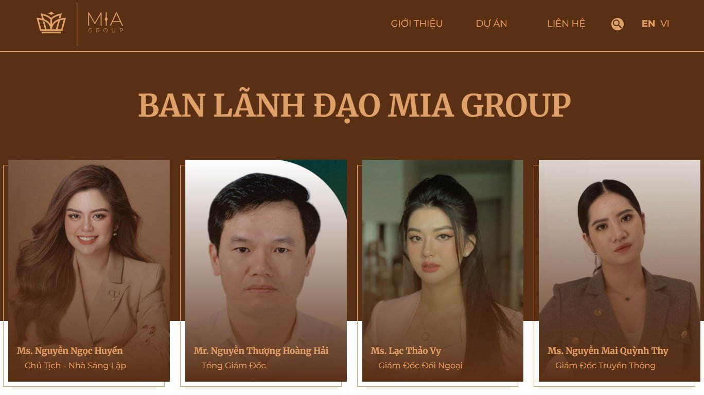 Bà Nguyễn Ngọc Huyền và ban lãnh đạo của Mia Group. Bà Nguyễn Ngọc Huyền và ban lãnh đạo của Mia Group. 