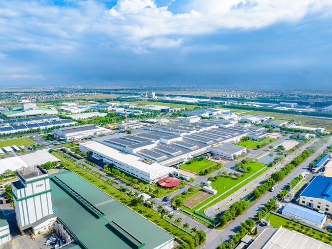 Một KCN hiện đại, thân thiện với môi trường trong hệ sinh thái ROX Group. Một KCN hiện đại, thân thiện với môi trường trong hệ sinh thái ROX Group.