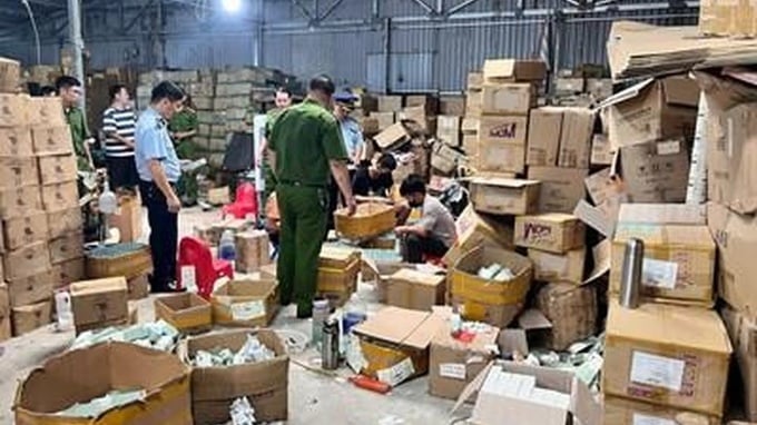 Hình minh họa Hình minh họa