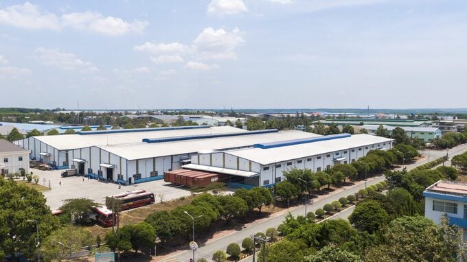 Hệ thống nhà xưởng và hạ tầng đồng bộ tại khu công nghiệp Đất Cuốc Hệ thống nhà xưởng và hạ tầng đồng bộ tại khu công nghiệp Đất Cuốc