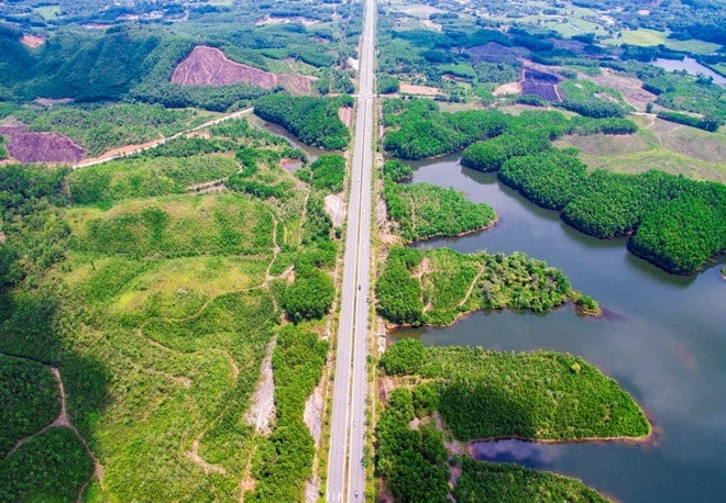 Phân khu đô thị sườn đồi có diện tích hơn 2.800ha. Phân khu đô thị sườn đồi có diện tích hơn 2.800ha.