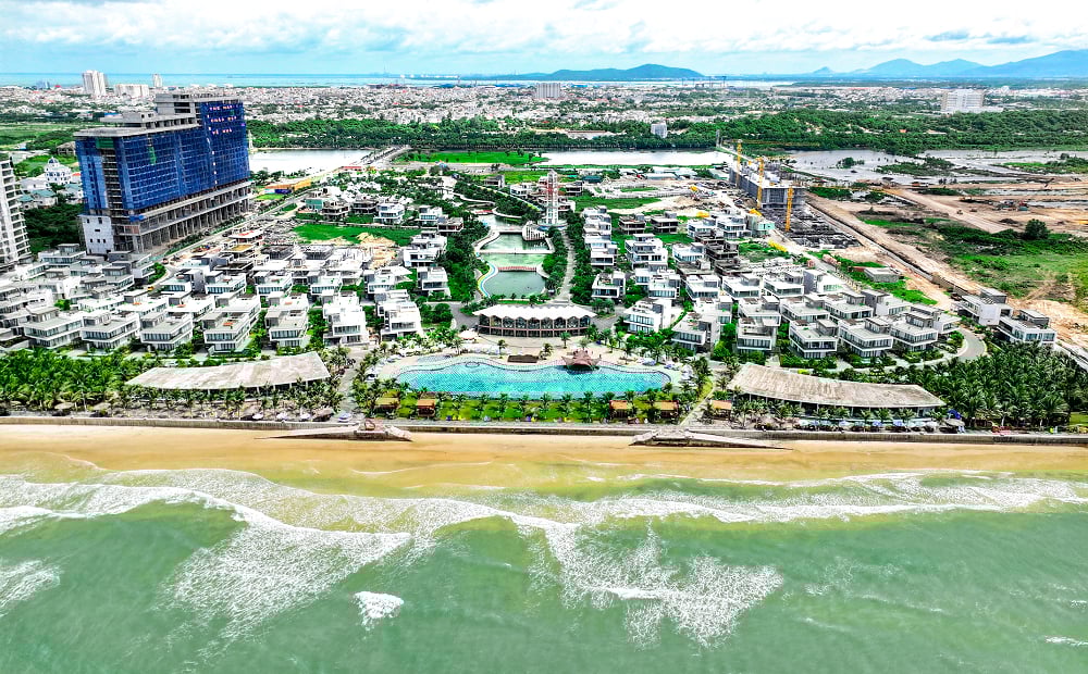 The Maris Vũng Tàu đẩy mạnh thi công cùng lúc 3 tòa tháp và khu biệt thự (Nguồn ảnh: TDG Group). The Maris Vũng Tàu đẩy mạnh thi công cùng lúc 3 tòa tháp và khu biệt thự (Nguồn ảnh: TDG Group).