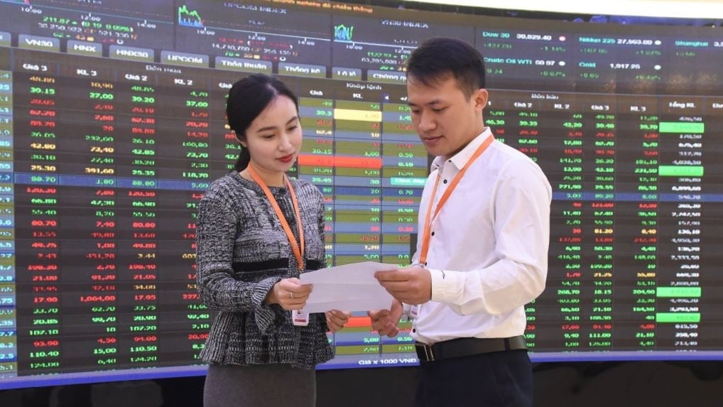 Việc hợp nhất hai thông tư thành một văn bản duy nhất dù không thay đổi hiệu lực pháp lý của các văn bản gốc, nhưng lại mang ý nghĩa thực tiễn rất lớn. Việc hợp nhất hai thông tư thành một văn bản duy nhất dù không thay đổi hiệu lực pháp lý của các văn bản gốc, nhưng lại mang ý nghĩa thực tiễn rất lớn.