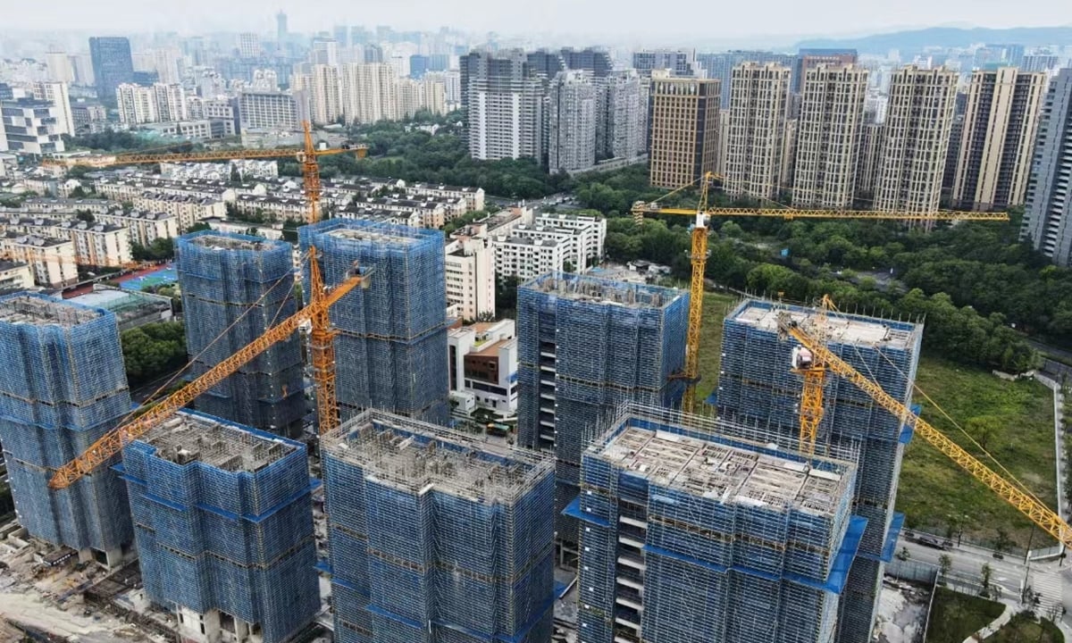 Vòng luẩn quẩn của doanh nghiệp địa ốc: Chi phí cao, thanh khoản yếu, tồn kho tăng - Ảnh 1 Vòng luẩn quẩn của doanh nghiệp địa ốc: Chi phí cao, thanh khoản yếu, tồn kho tăng - Ảnh 1