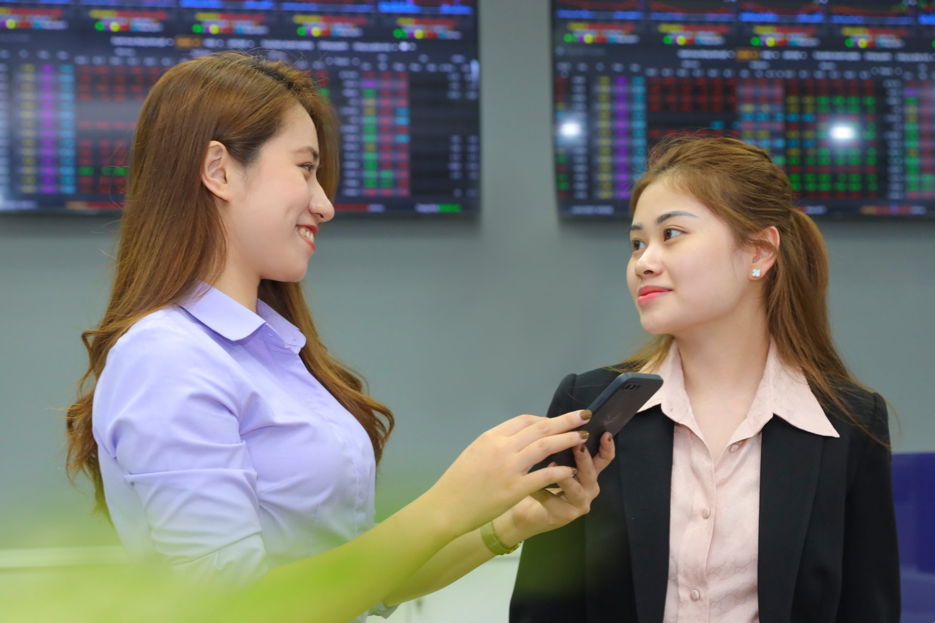 Thị trường chứng khoán vừa có một tuần giao dịch sôi động nhất kể từ đầu năm Thị trường chứng khoán vừa có một tuần giao dịch sôi động nhất kể từ đầu năm