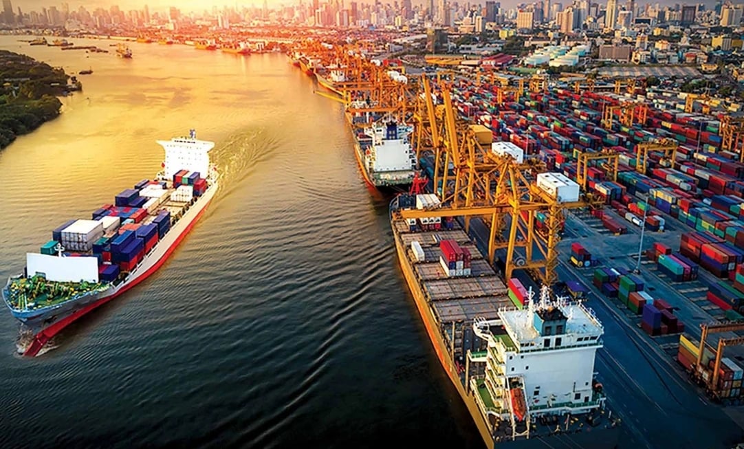 Cuộc đua logistics xanh: 90% DN Việt chưa đủ 'điều kiện ra sân'? - Ảnh 1 Cuộc đua logistics xanh: 90% DN Việt chưa đủ 'điều kiện ra sân'? - Ảnh 1
