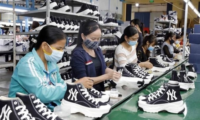 KPI là công cụ hiện đại giúp các doanh nghiệp đo đếm chính xác, đánh giá khách quan mọi hoạt động sản xuất kinh doanh KPI là công cụ hiện đại giúp các doanh nghiệp đo đếm chính xác, đánh giá khách quan mọi hoạt động sản xuất kinh doanh