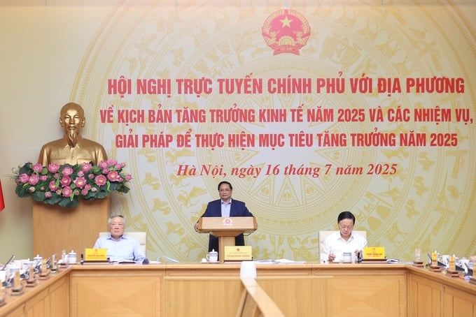 Thủ tướng Phạm Minh Chính chủ trì Hội nghị trực tuyến Chính phủ với địa phương về kịch bản tăng trưởng kinh tế năm 2025 và các nhiệm vụ, giải pháp để thực hiện mục tiêu tăng trưởng năm 2025. Thủ tướng Phạm Minh Chính chủ trì Hội nghị trực tuyến Chính phủ với địa phương về kịch bản tăng trưởng kinh tế năm 2025 và các nhiệm vụ, giải pháp để thực hiện mục tiêu tăng trưởng năm 2025.